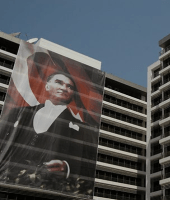 branda atatürk posteri